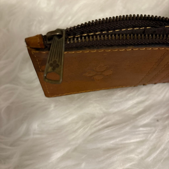 Women's Patricia Nash Brown Leather Wristlet Clutch Mini Zip Wallet - Picture 7 of 11